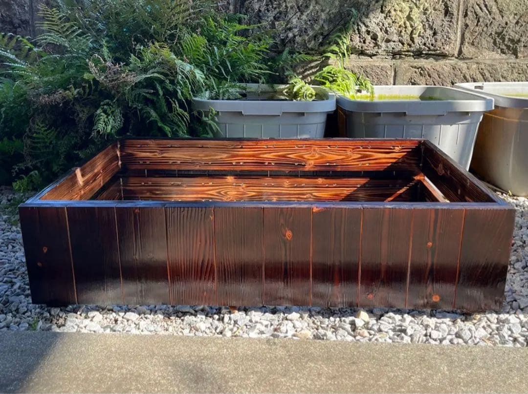 【新品】　60Lトロ舟と木枠のセット　屋外用　網蓋つき