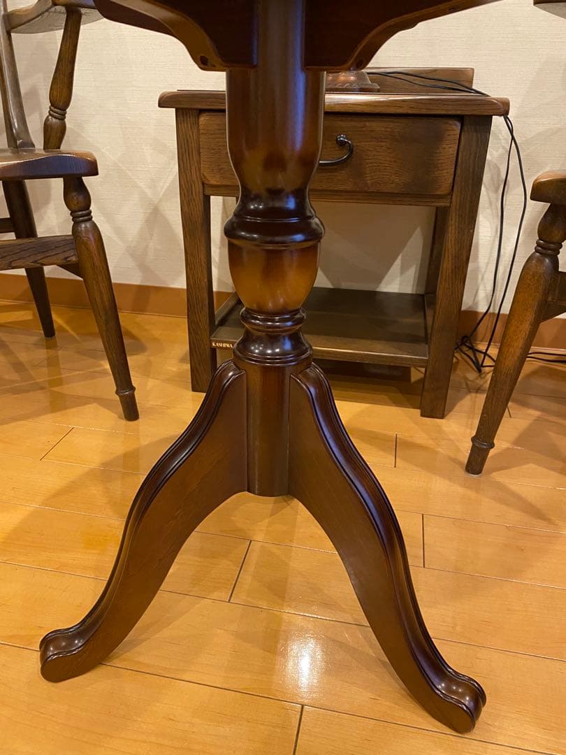 H*p様 値下げ　カリモク家具 円形テーブルTC7029NK コロニアル