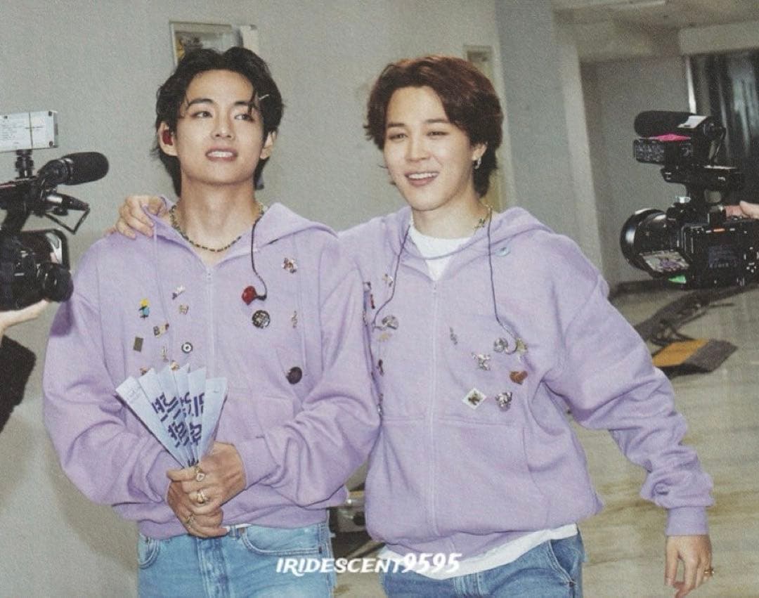 BTS Yet To Come in Busan ジップアップ パーカー 新品