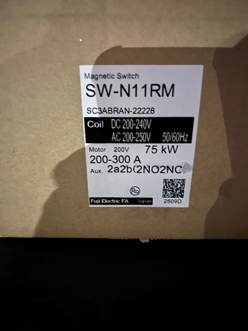 『未使用未開封』三菱インバーター　FR-F820-0.75k-1残り2台