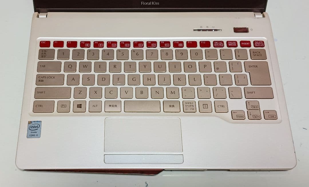 FUJITSU LIFEBOOK Corei5 メモリ8GB SSD256GB