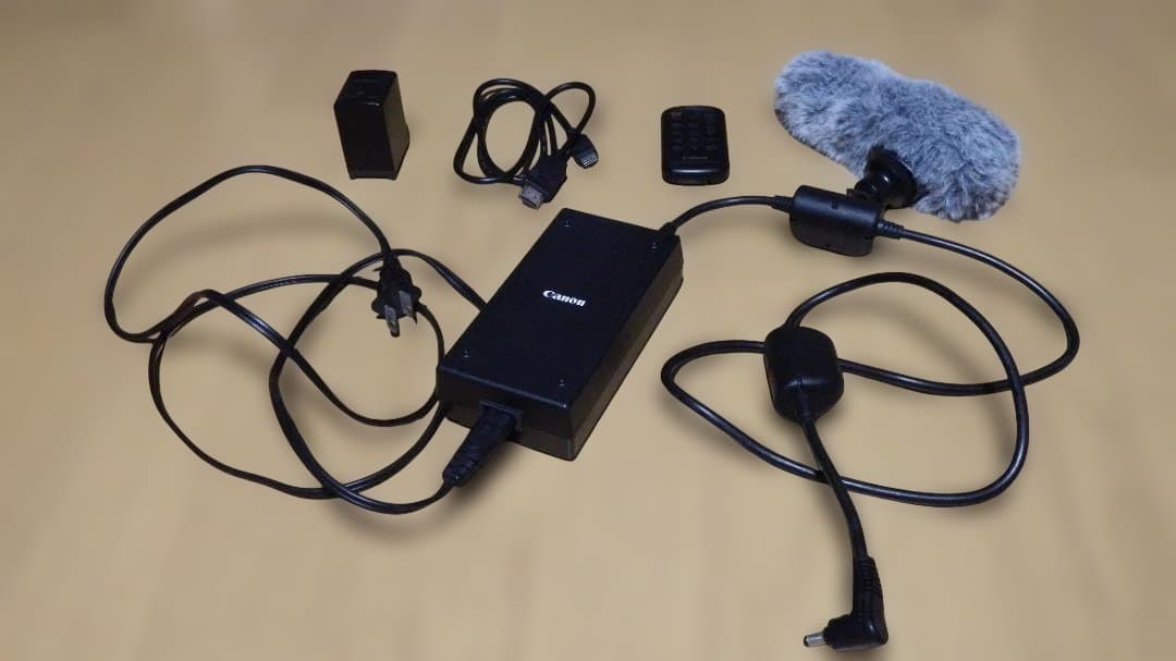 Canon 4K ビデオカメラ 本体