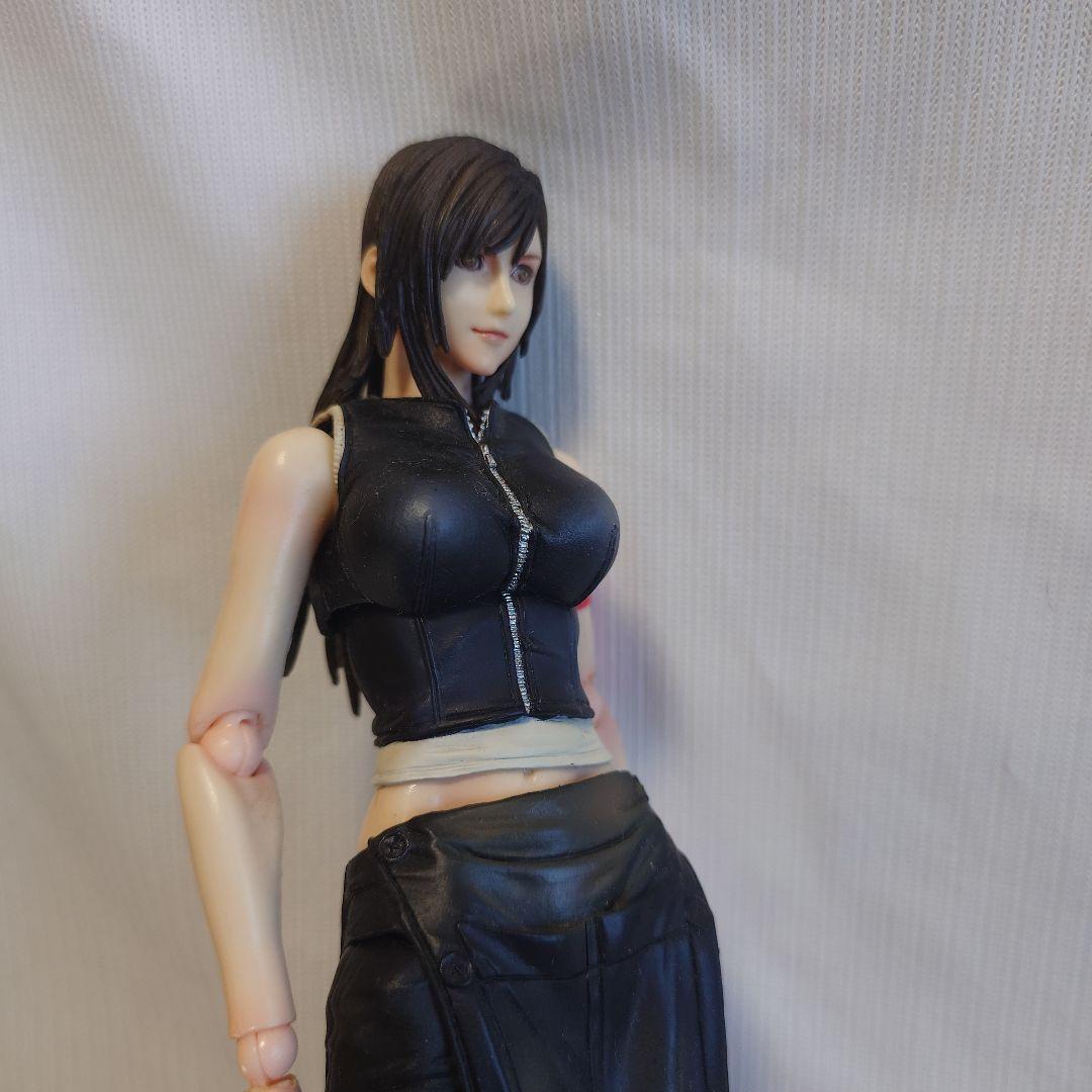 PLAY ARTS改 ティファ・ロックハート