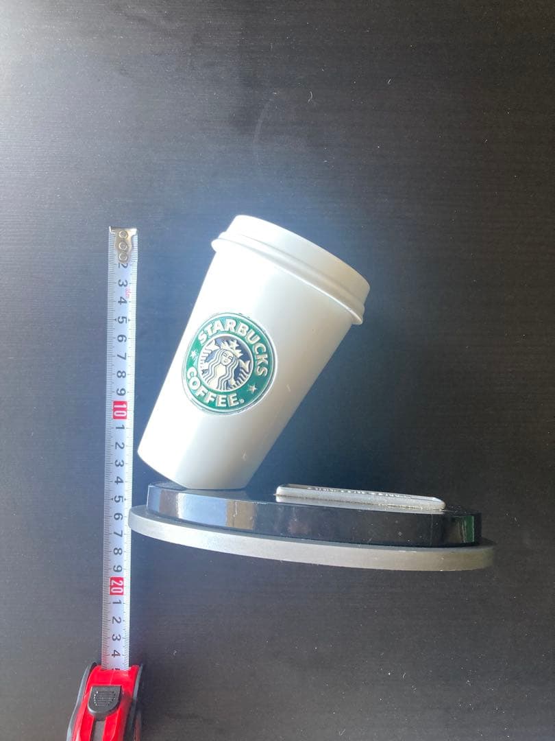 スターバックス　看板　タンブラー　インテリア