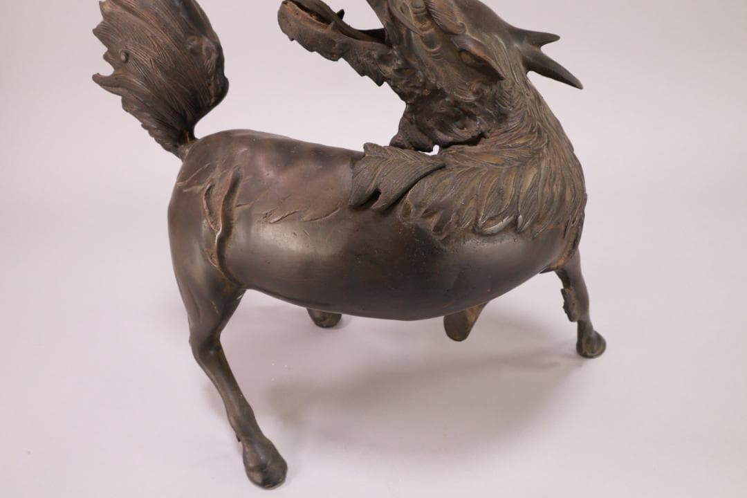 古美術品　時代　古銅　麒麟形香炉　高29.5㎝　神獣 置物 金属工芸 BJ164