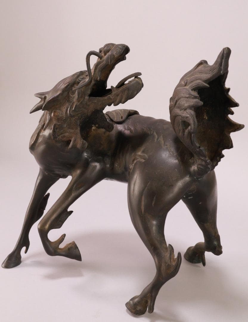 古美術品　時代　古銅　麒麟形香炉　高29.5㎝　神獣 置物 金属工芸 BJ164