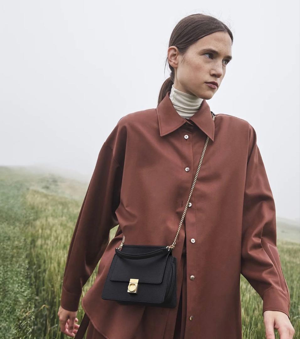 POLÈNE Numéro Sept Mini ブラックハンドバッグ