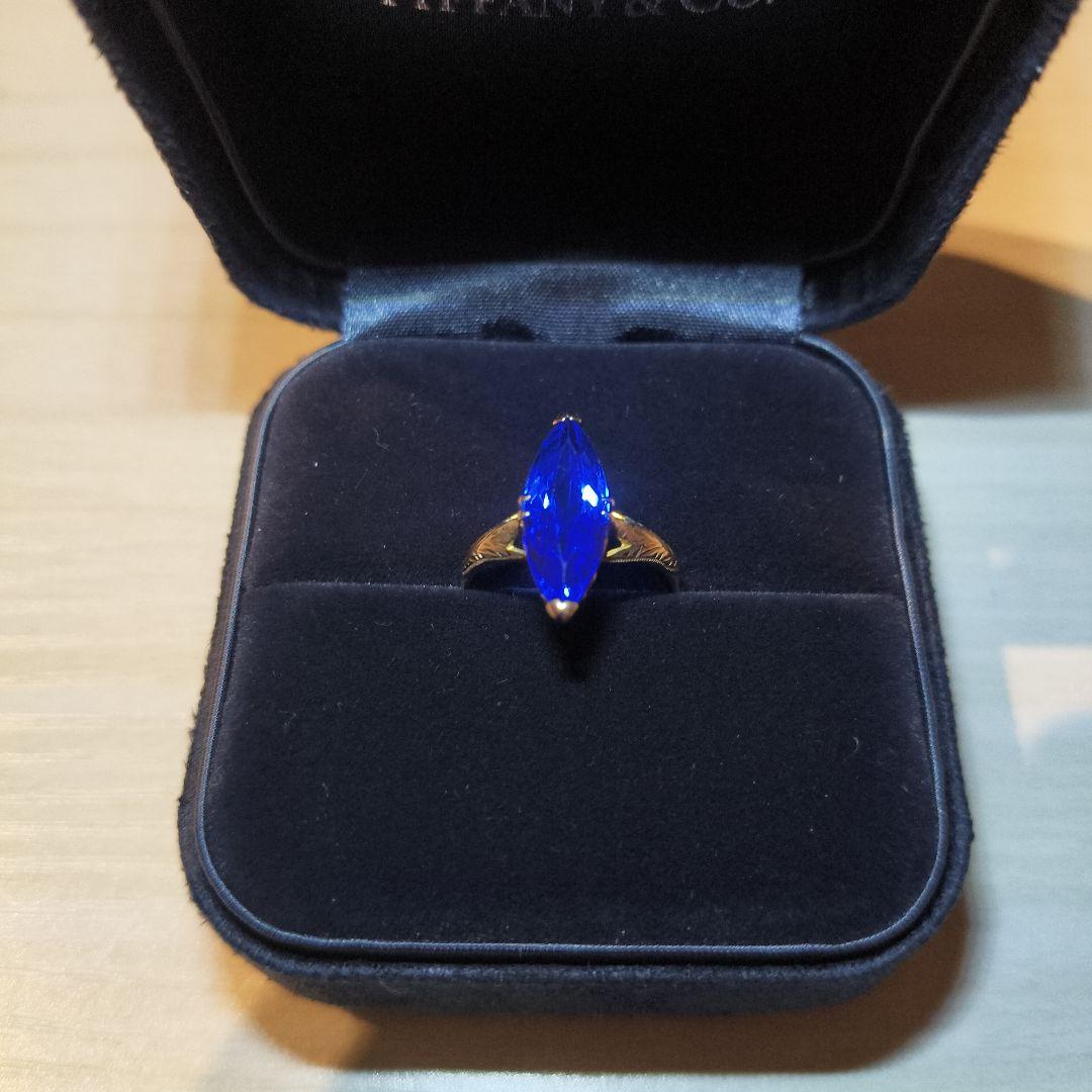 K18ブルーの宝石リング