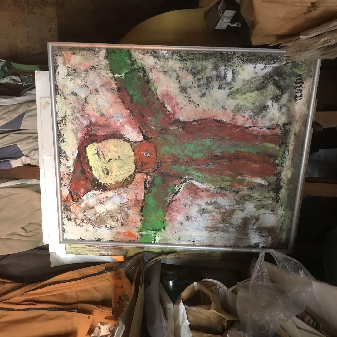 自作の絵画のダンスする子