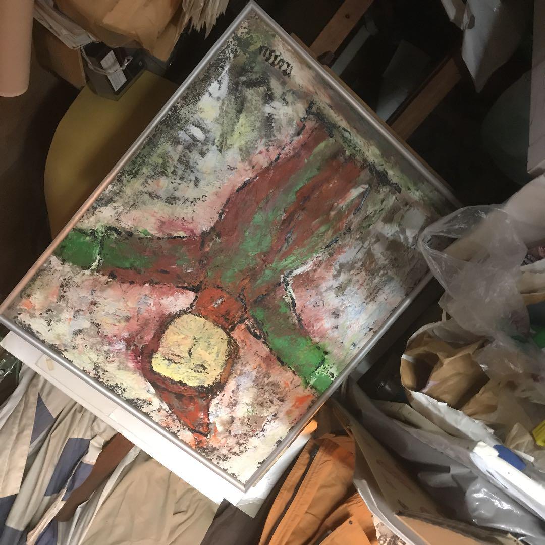 自作の絵画のダンスする子