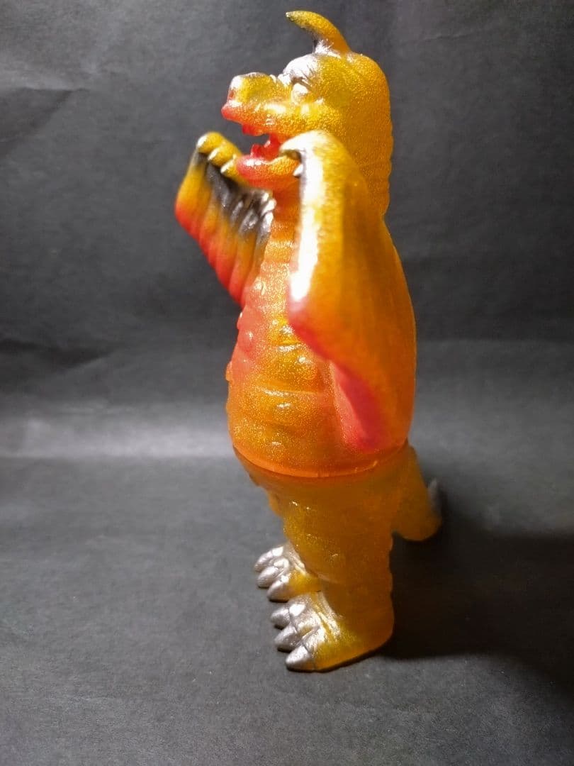 ポピーキングザウルス　ペギラ　ロッテ