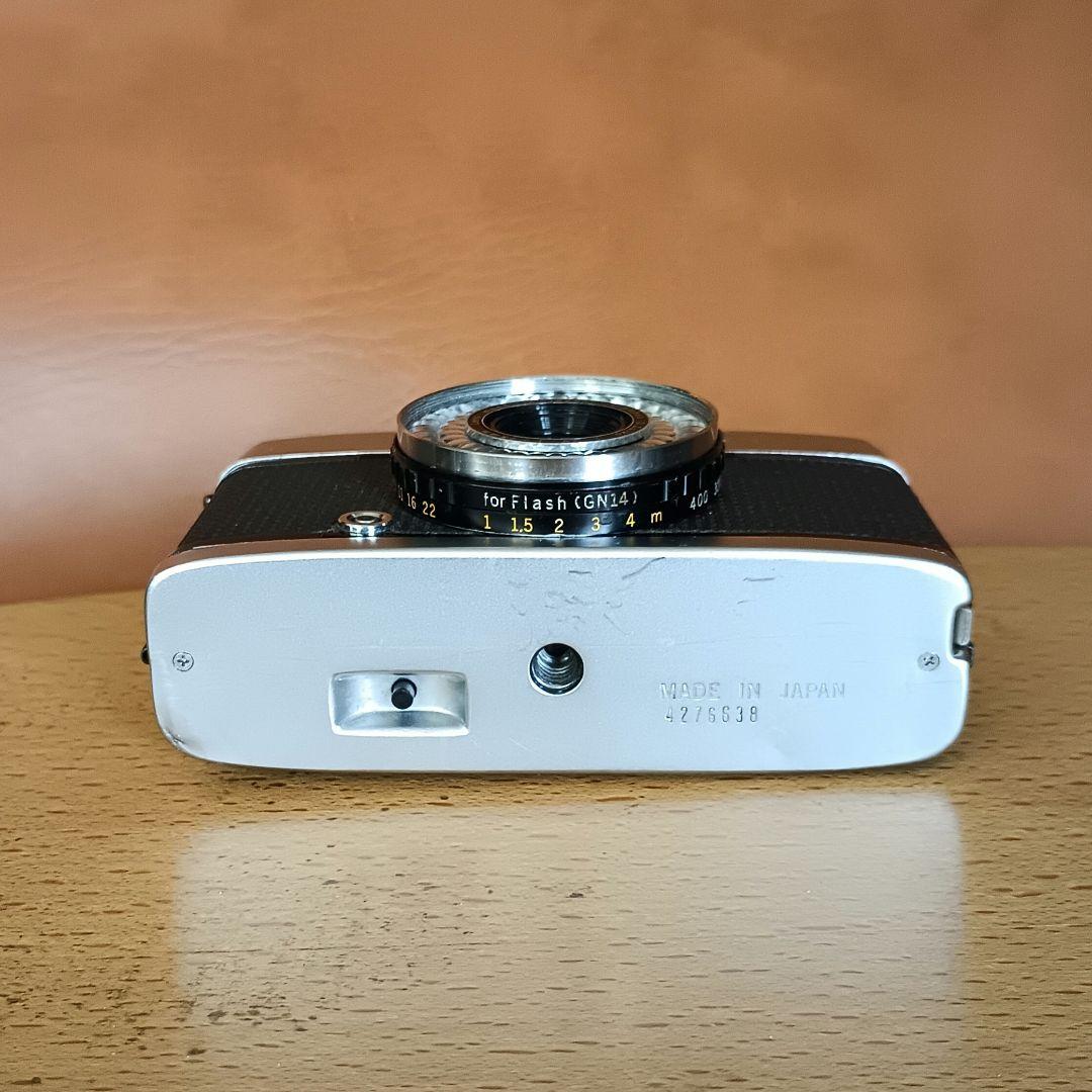 フィルムカメラ【完動品、美品】オリンパスペンEE-3