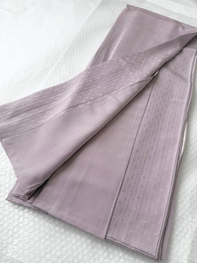 a16【特価】美品 抽象模様織り出し 一つ紋 正絹 色無地 裄 65.5