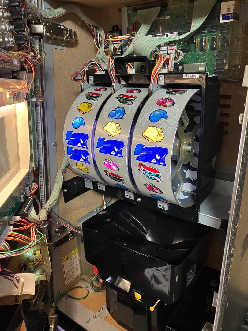 【送料込み】パチスロ　一騎当千 XX 実機