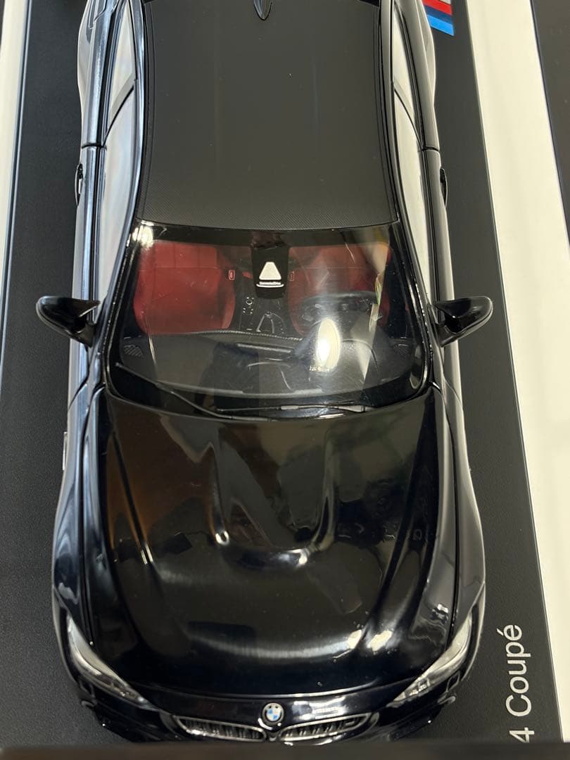 【希少美品】BMW M4 クーペ F82 1/18 特注モデル 黒 ブラック