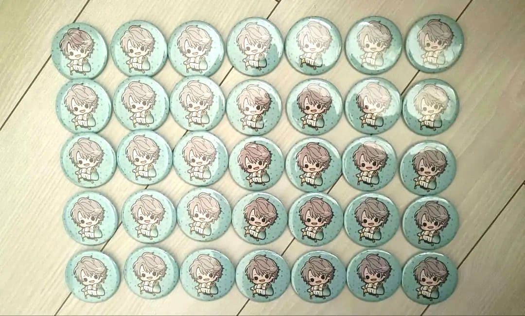 缶バッチ　甲斐田晴