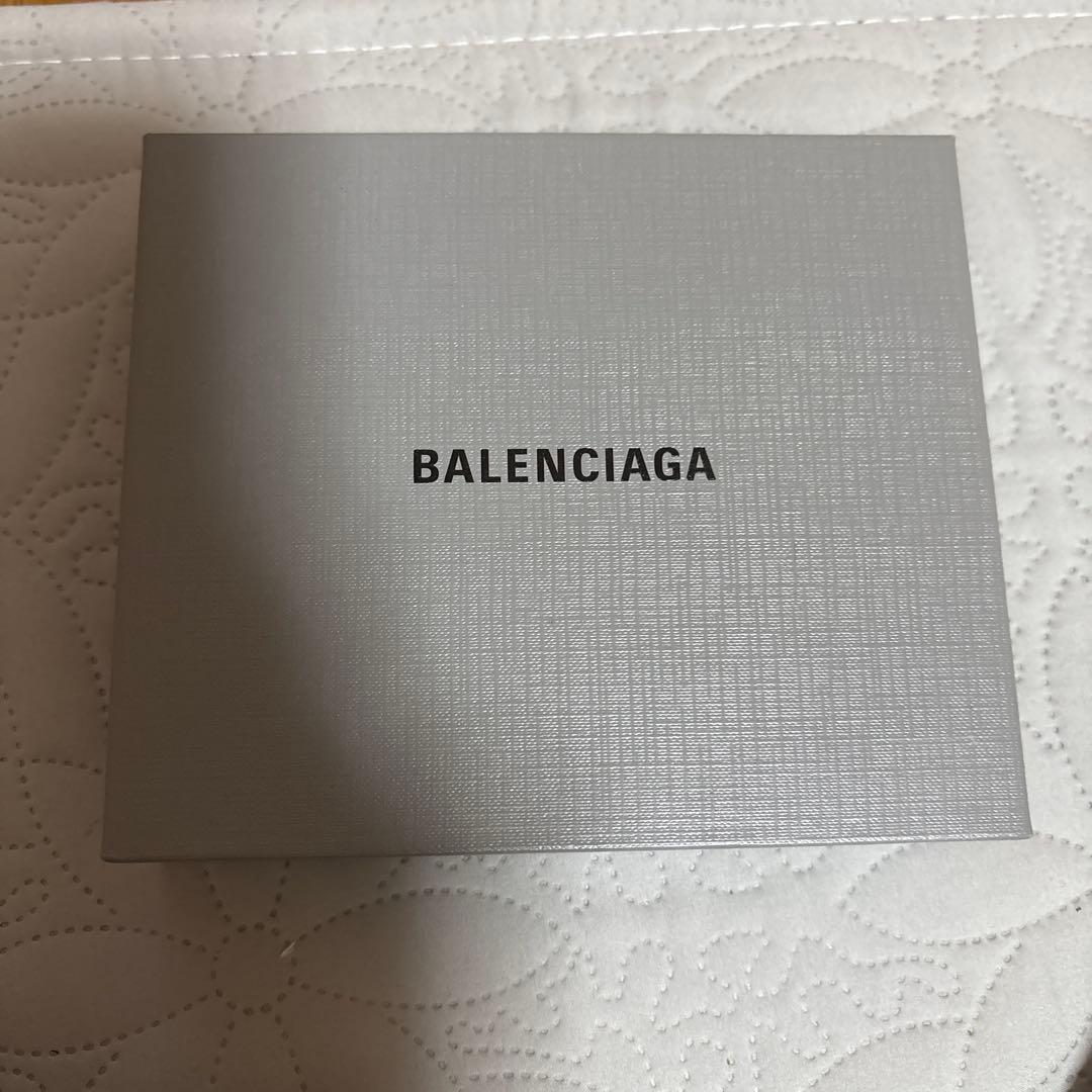 BALENCIAGA バレンシアガiPhoneケース iPhone16使用可能