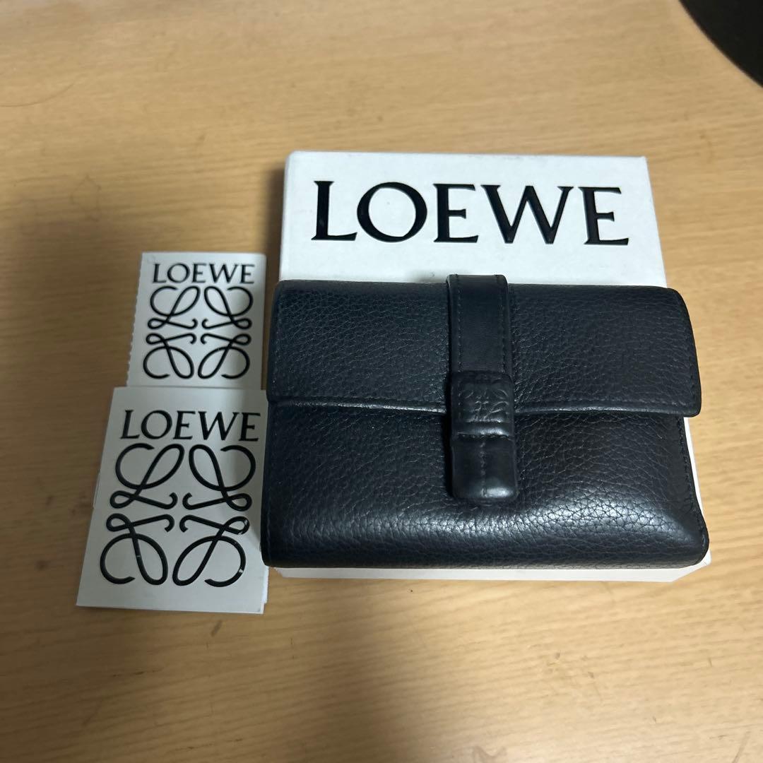 ロエベ スモールバーティカルウォレット