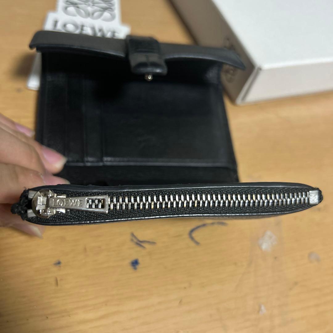 ロエベ スモールバーティカルウォレット