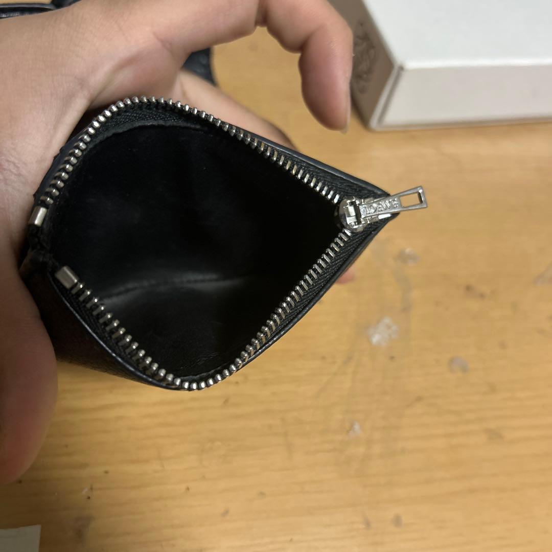 ロエベ スモールバーティカルウォレット