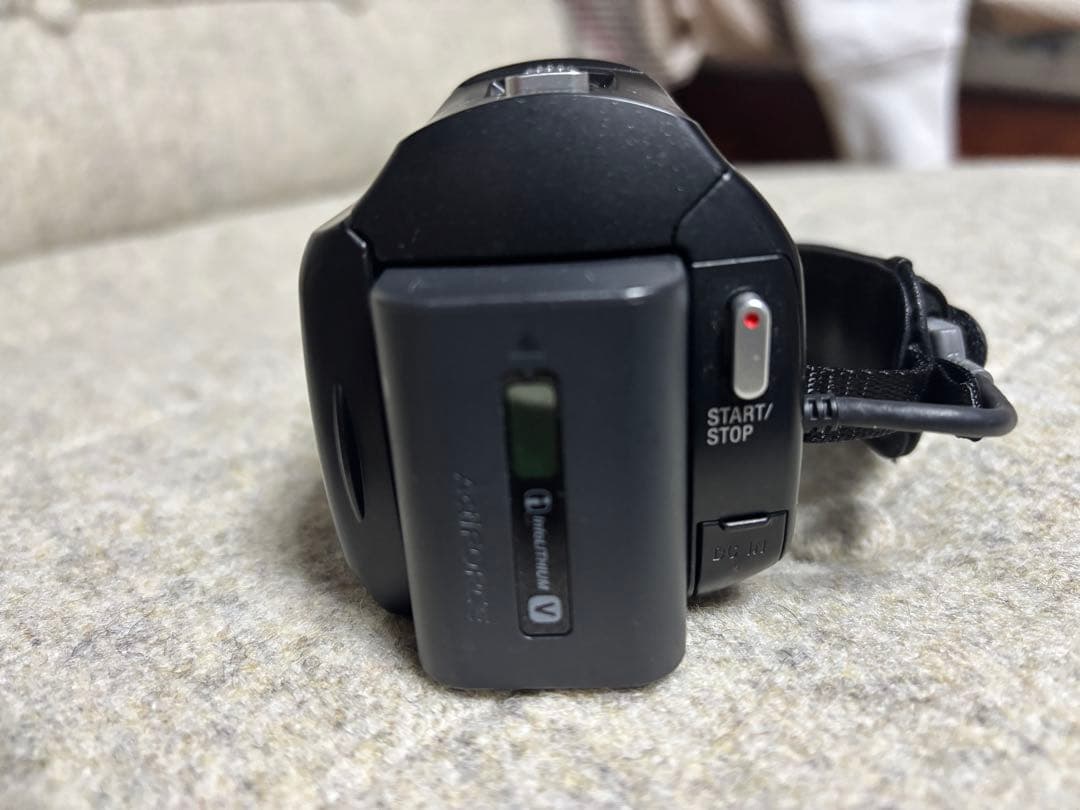 【未使用】SONY Handycam HDR-CX670 ソニー製