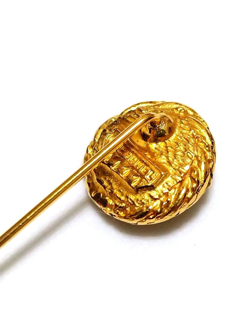 REE 　 　　　　　　　　　シャネル パール ピンブローチ ピンバッジ