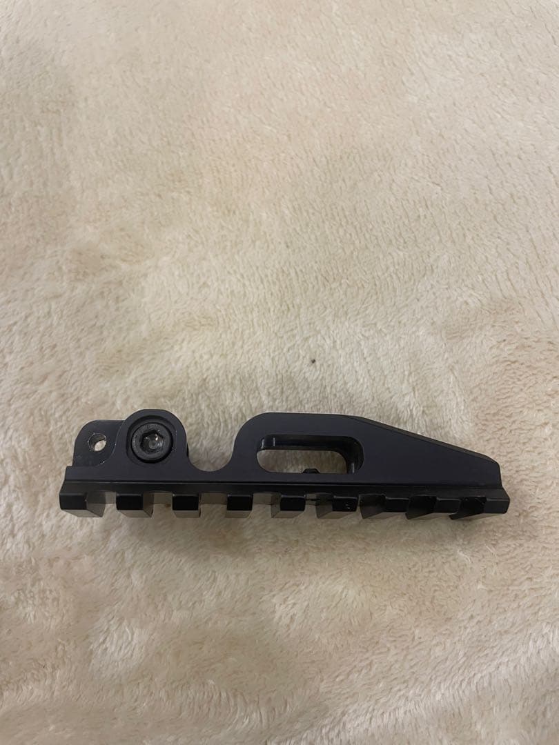 CROSSTAC レールマウント　実物