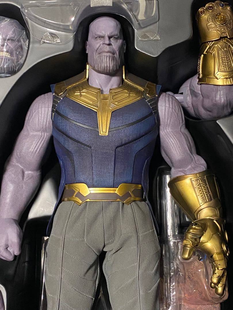 ホットトイズ サノス アベンジャーズ インフィニティウォー mcu アメコミ