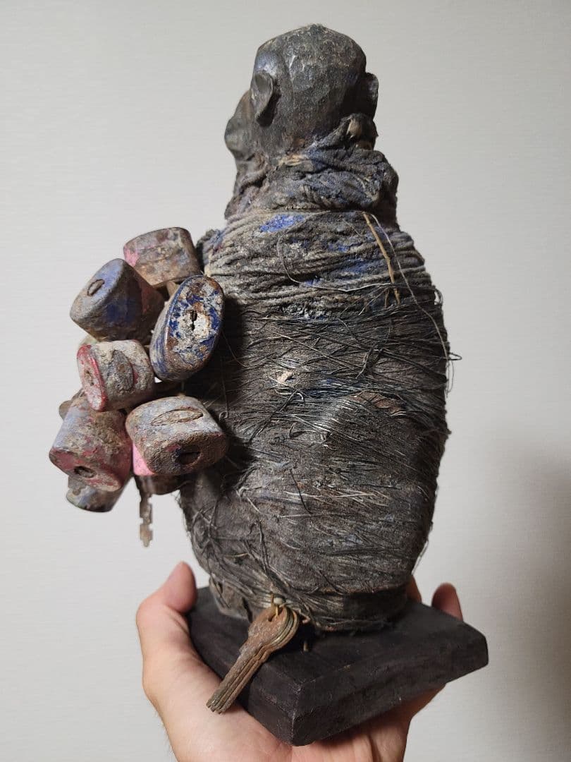 [ダキニ]アフリカ 木彫り トーゴ