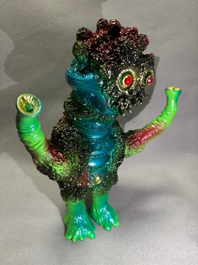 ZOLLMEN 円盤怪獣マザー 黄緑成型