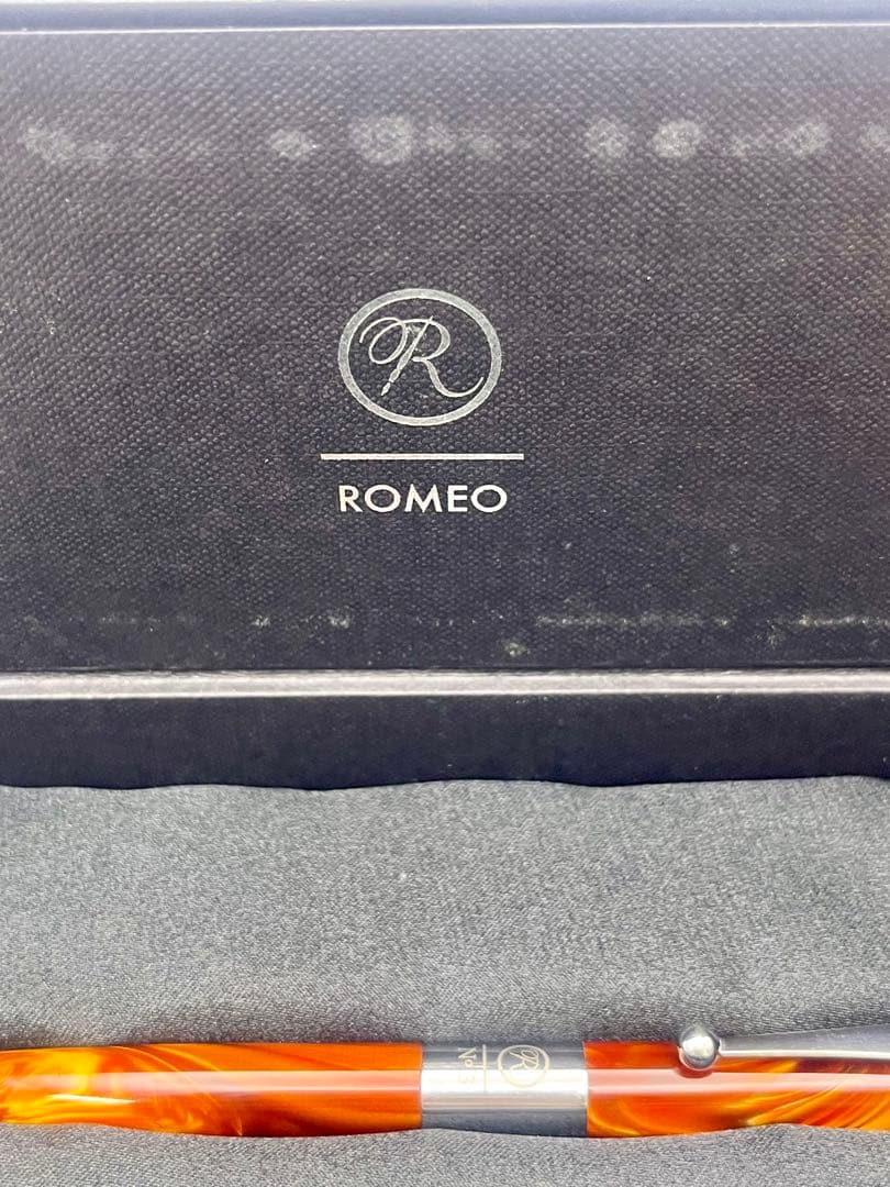 ROMEO no.3 イタリアンアンバー