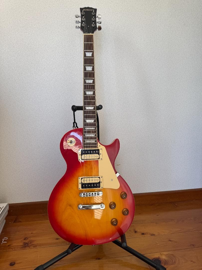 BUSKERS BLS300 サンバースト エレキギター