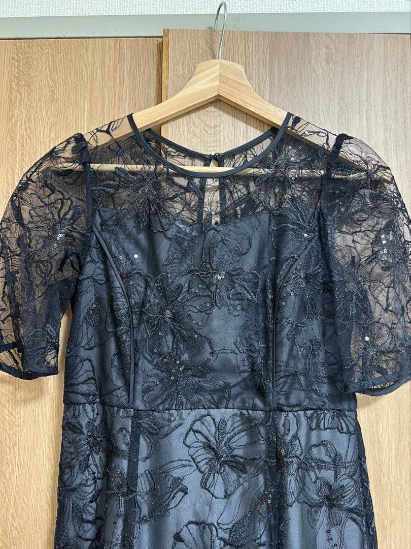 【AIMER】 ビオラモチーフスパンコール刺繍ドレス ワンピース