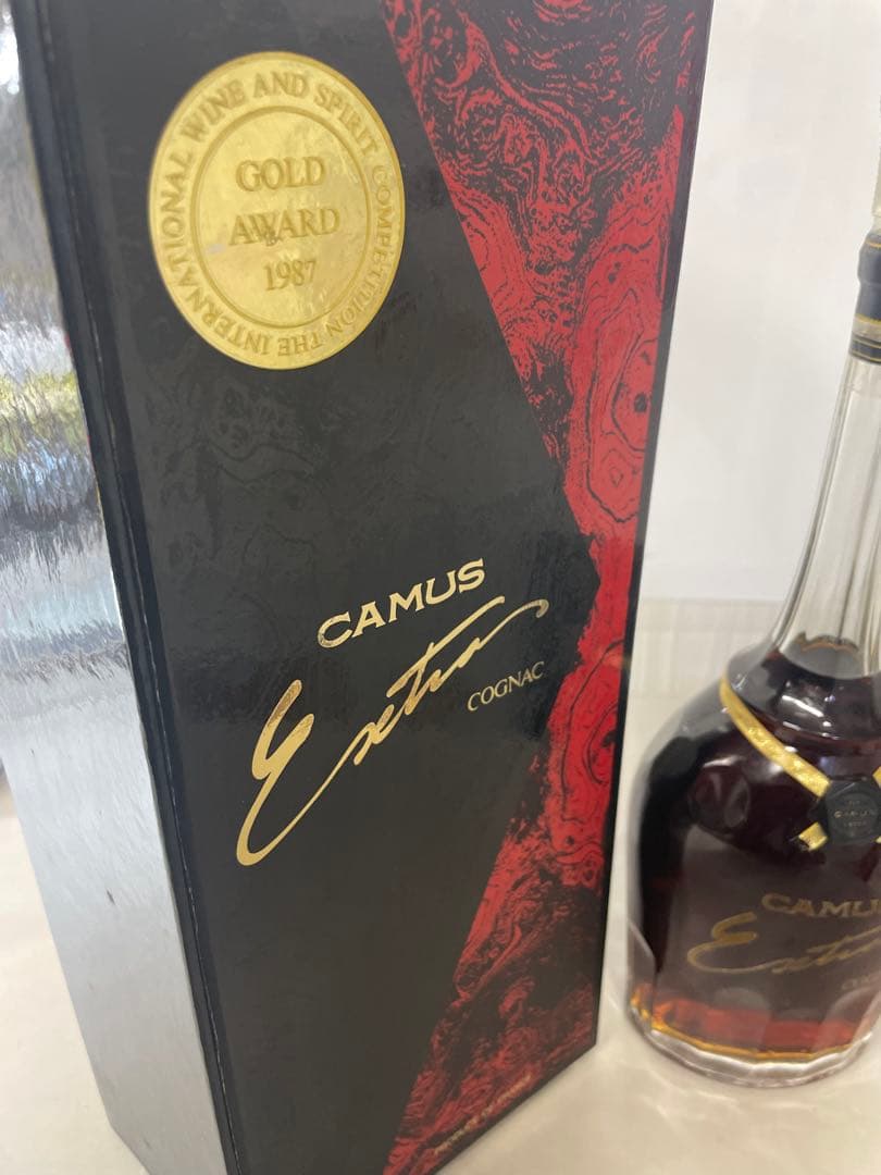 未開栓　CAMUS Extra コニャック ブランデー　ロングネック
