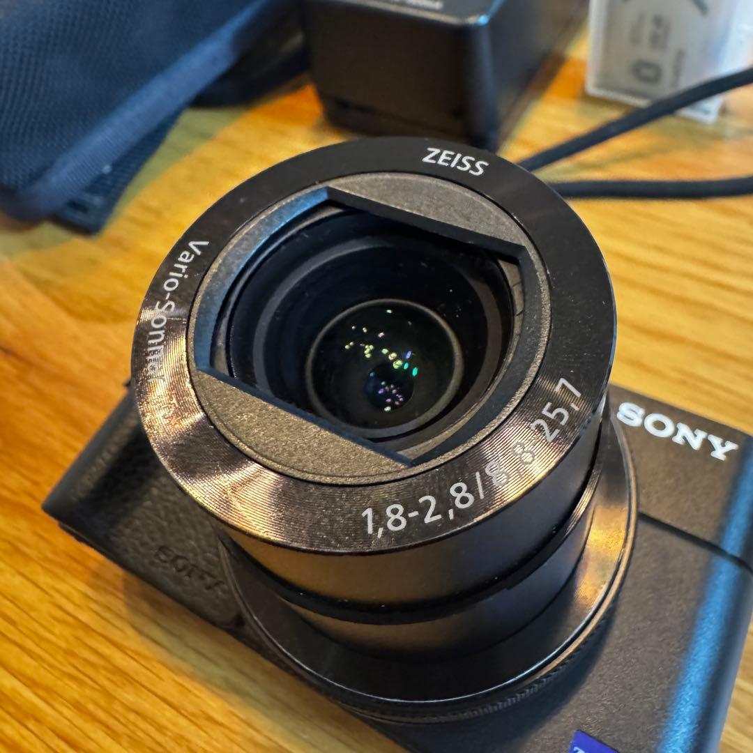 SONY RX100 V 純正充電器バッテリー ケース