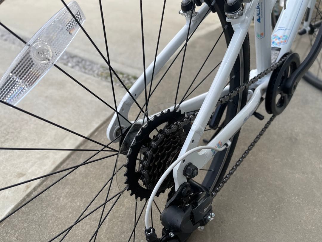 【美品】giant Liv Alight 子供用自転車 クロスバイク