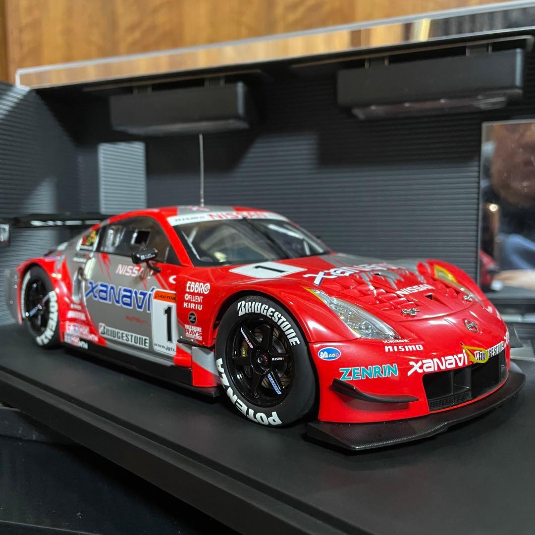 未展示品　オートアート1/18 Xanavi NISMO Z 2004 JGTC