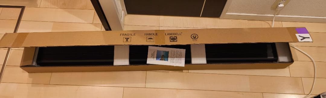 プロジェクトスクリーン　60インチ