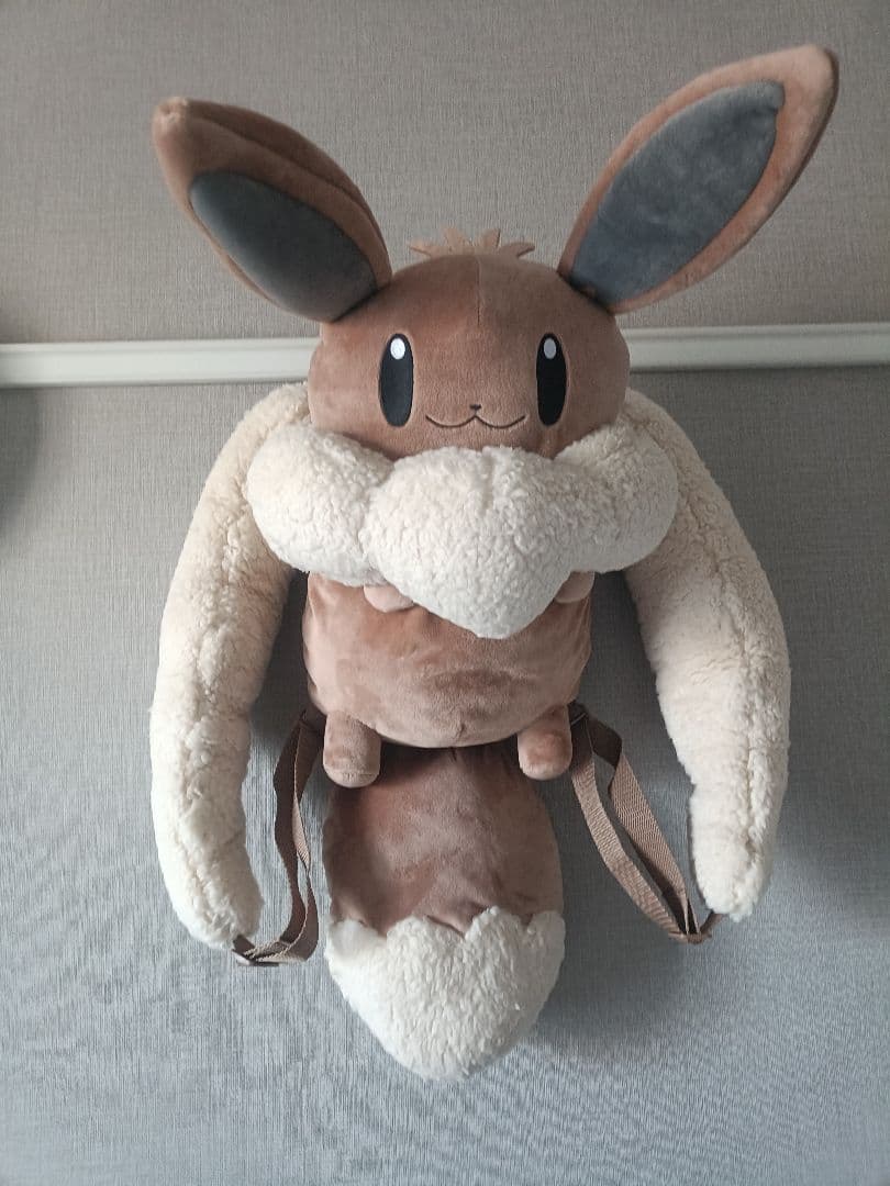 ボタンのイーブイリュック