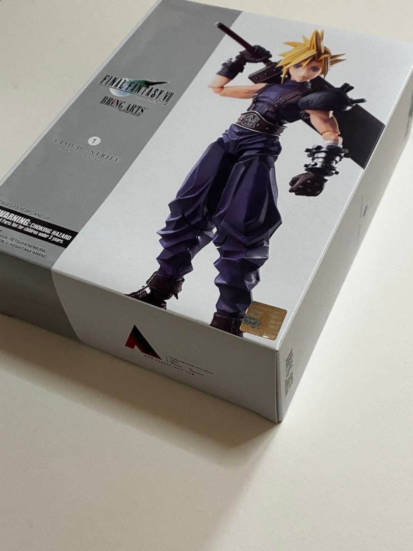 【未開封】ファイナルファンタジー VII ブリングアーツ クラウド・ストライフ