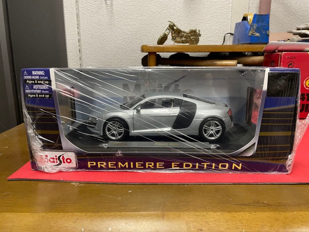 マイスト　Audi  R8