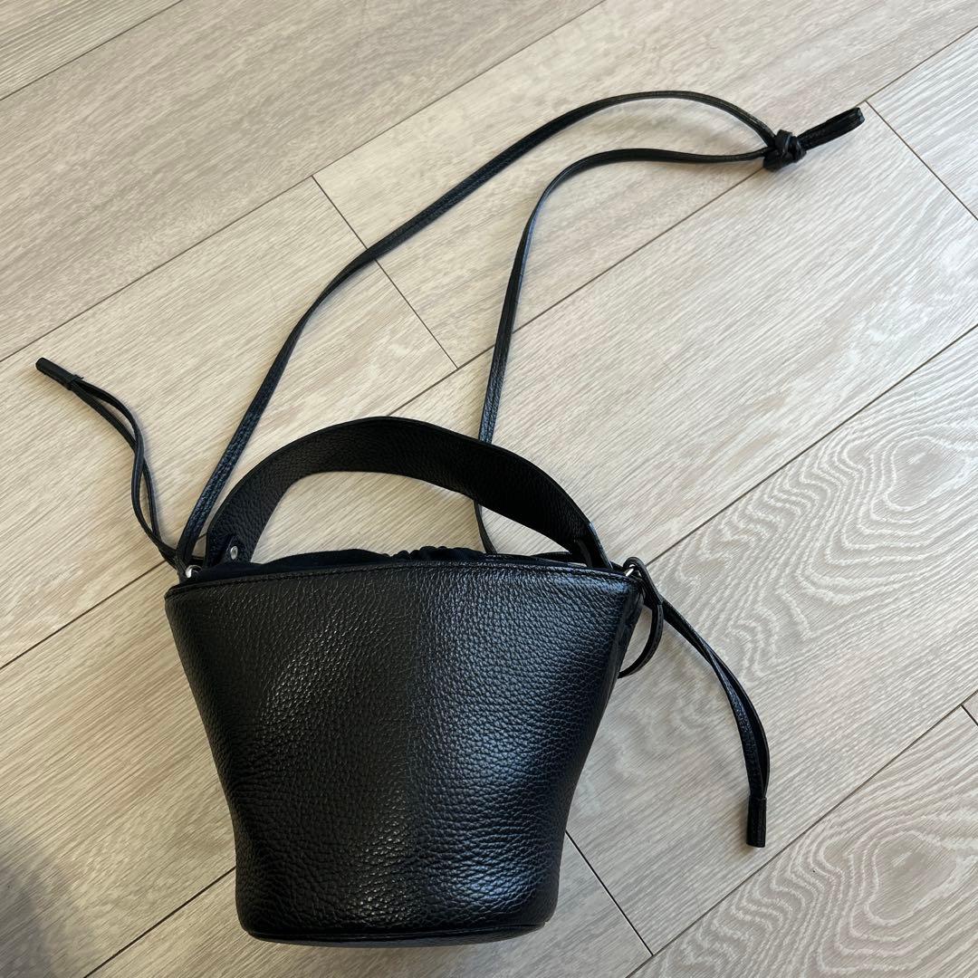 専用AYAKO bag オールブラック　ショルダーバック　ブラック　レディース
