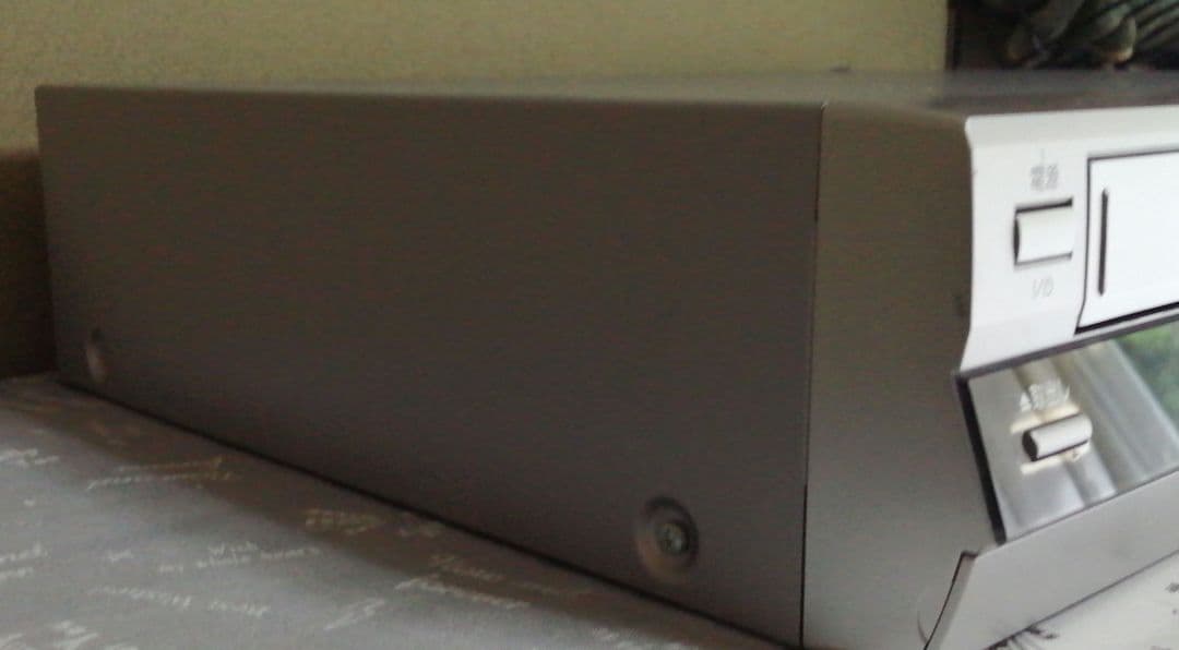 東芝VTR一体型DVDレコーダー D-VR3