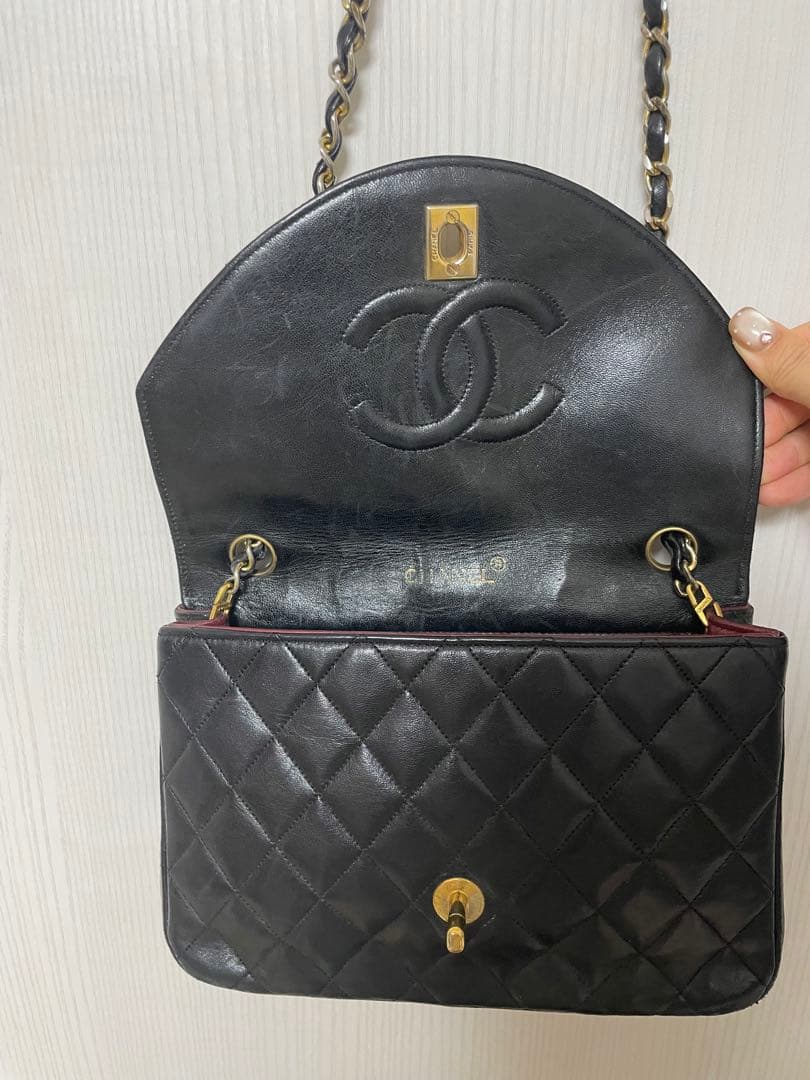 CHANEL 黒 キルティング ショルダーバッグ
