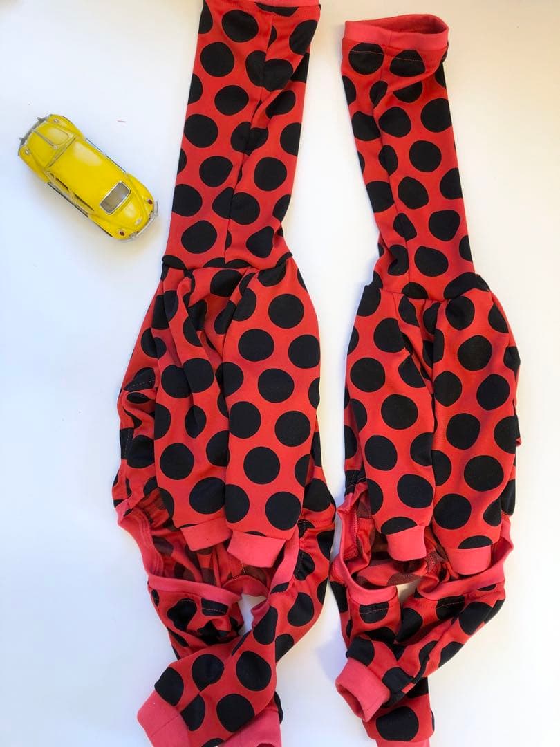 てんとう虫ロンパース　Sサイズ　イタグレ服　おしゃれ服　目立つ服　ハンドメイド