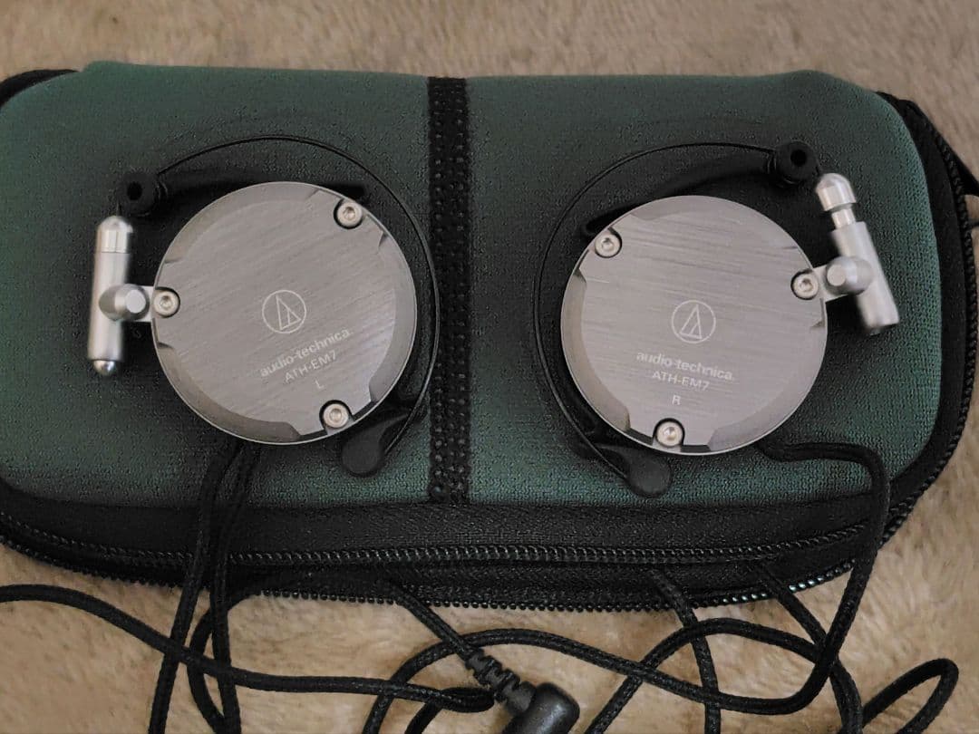 audio-technica イヤフィットヘッドホン ATH-EM7