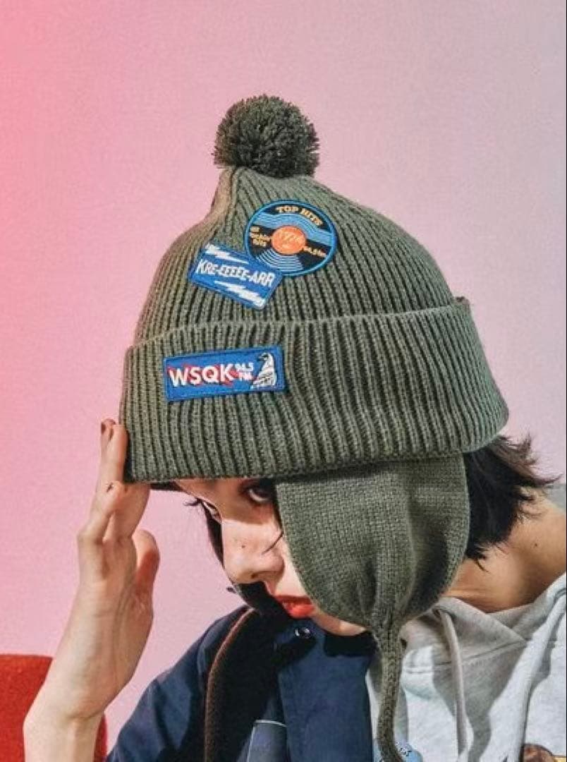 ストレンジャーシングス ニコアンドWSQK ニット帽 靴下 ベルトSET