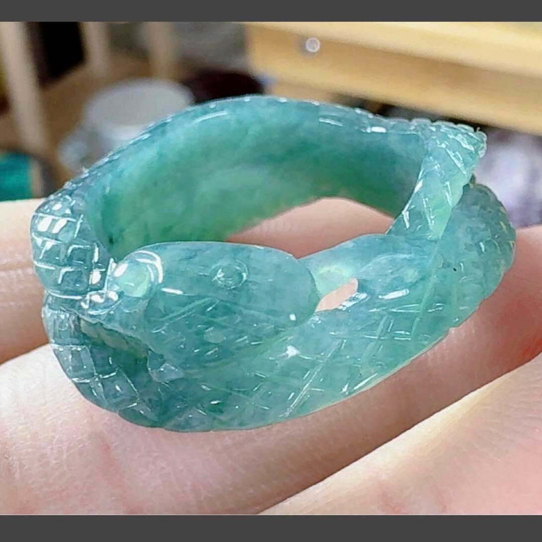 R2-01023天然本翡翠《本物保証》 藍水翡翠 ヘビちゃん指輪約21～22号