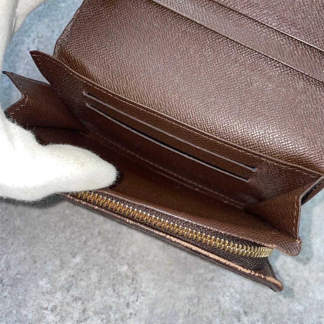 ルイヴィトン　ダミエ　折り財布　ラウンドファスナー　レザー　ブラウン　茶色