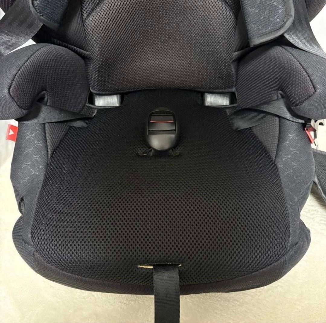 おこめ　Aprica Air Groove Plus 車用チャイルドシート